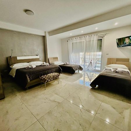 Aqua Marine B&B - Rooms And Apartments Milazzo Esterno foto
