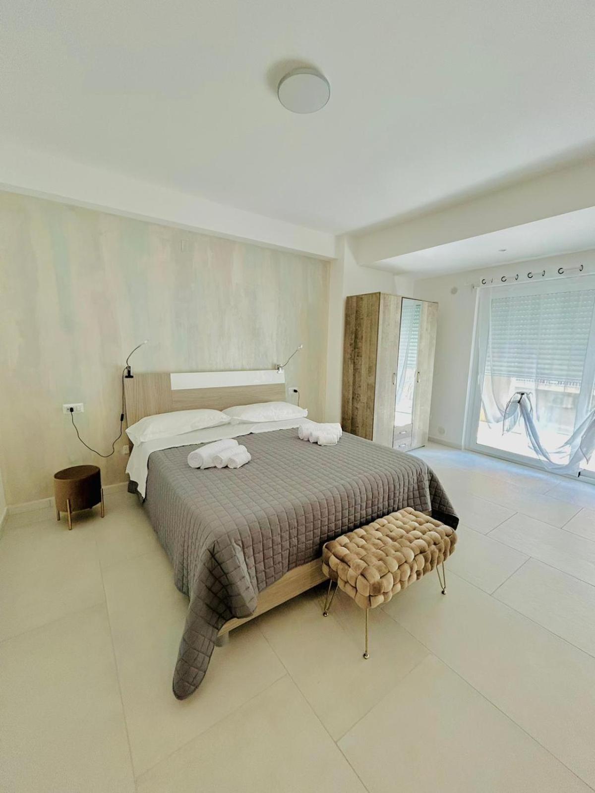 Aqua Marine B&B - Rooms And Apartments Milazzo Esterno foto