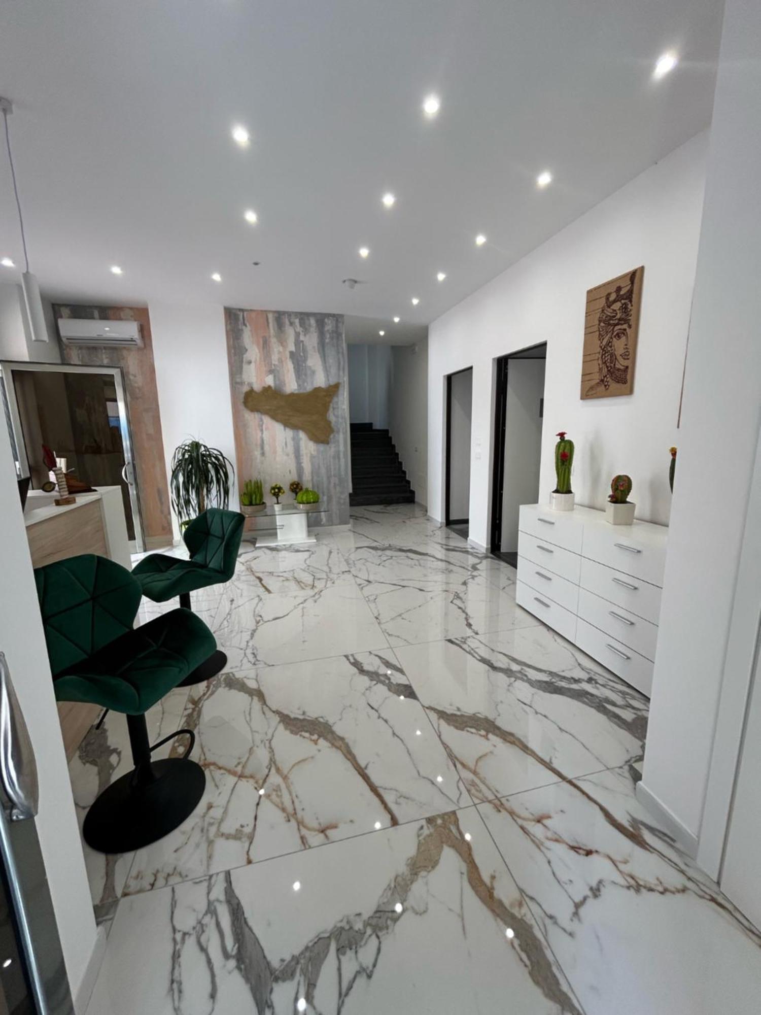 Aqua Marine B&B - Rooms And Apartments Milazzo Esterno foto