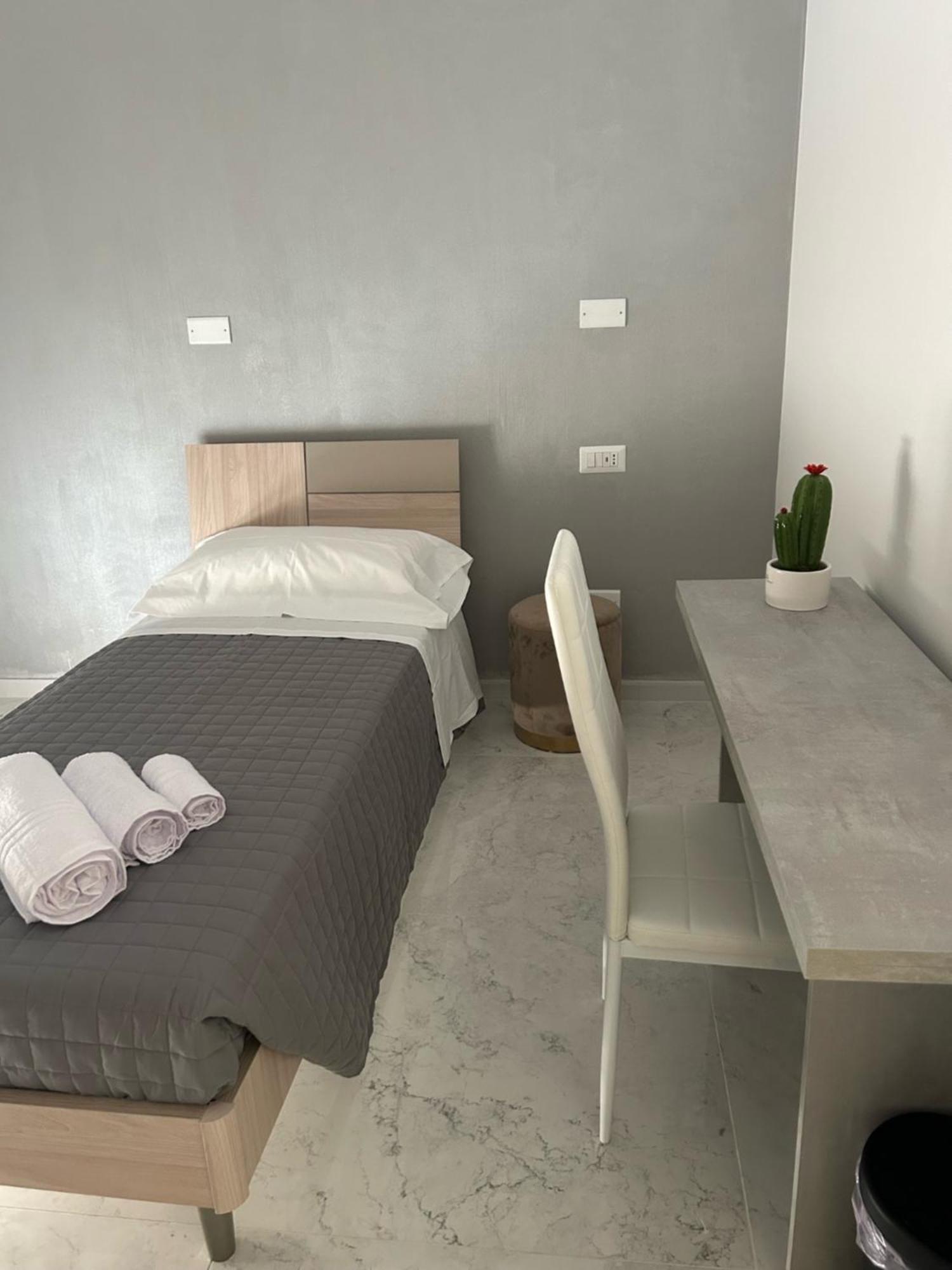 Aqua Marine B&B - Rooms And Apartments Milazzo Esterno foto