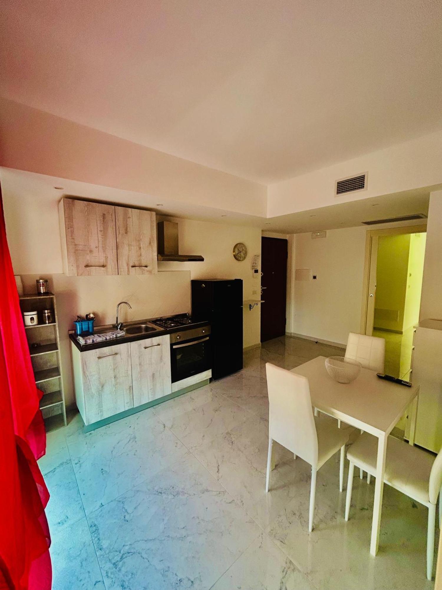 Aqua Marine B&B - Rooms And Apartments Milazzo Esterno foto